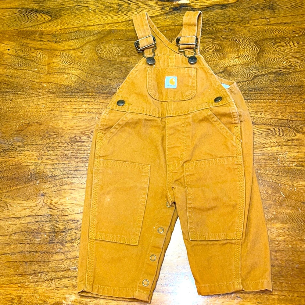 Carhartt overalls like brand new.